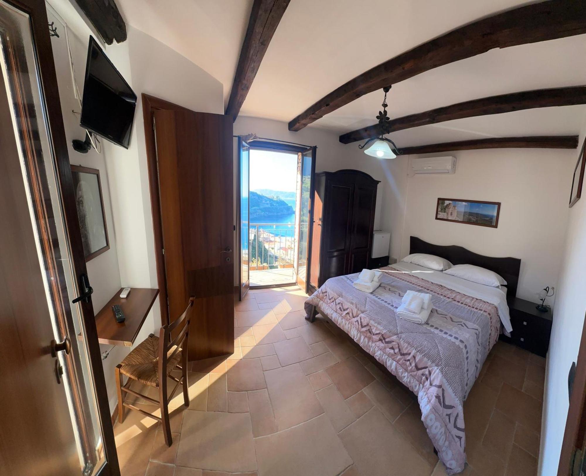 B&B La Bastia Scilla Exterior photo